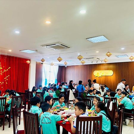 Khach San Hung Vuong Quang Ngai Hotel Exterior photo