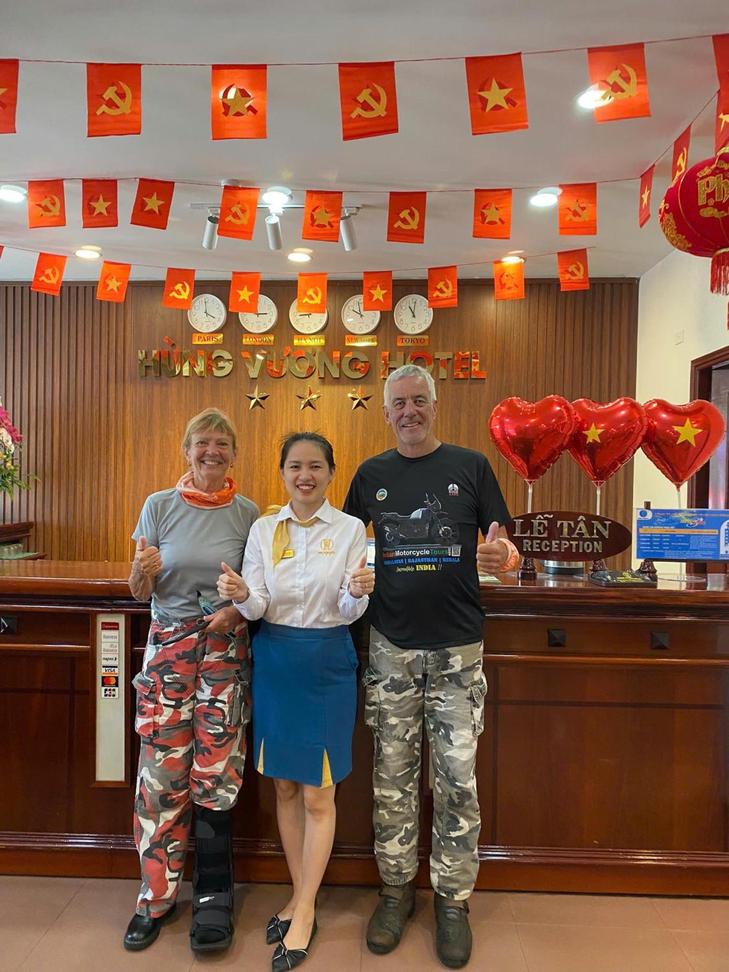 Khach San Hung Vuong Quang Ngai Hotel Exterior photo